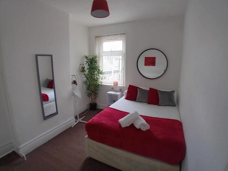 Holiday home Large Family Location 3 Double Bedrooms And 1 Single Bedroom *